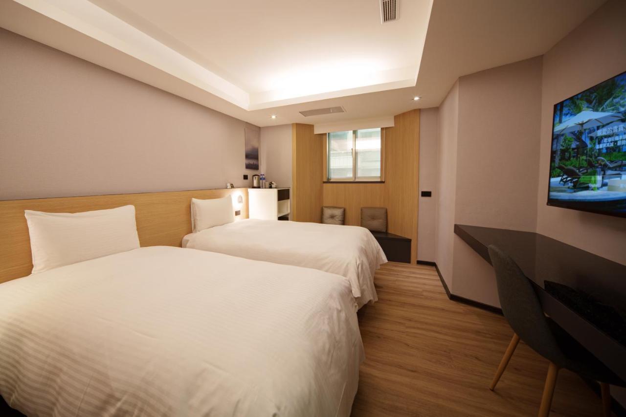 Hub Hotel Tucheng Eksteriør billede