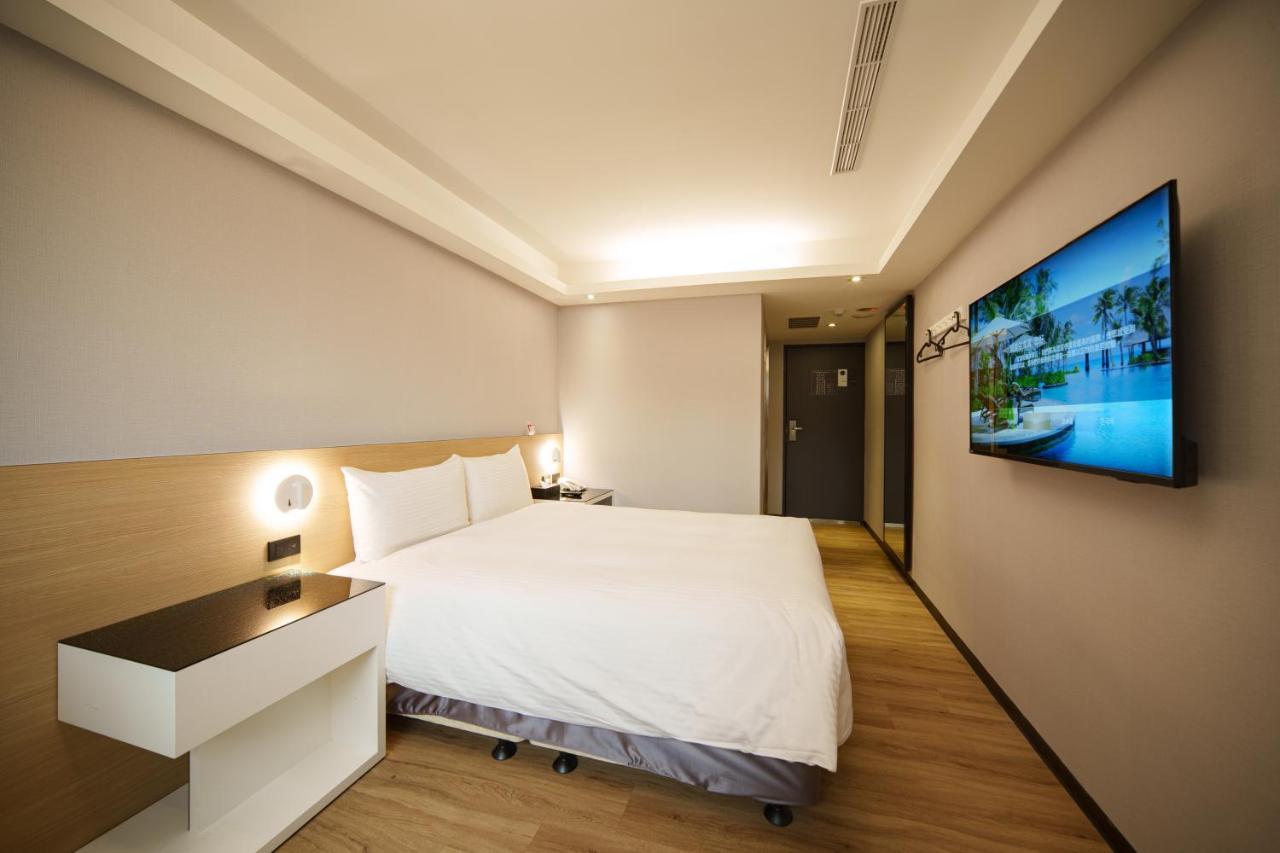 Hub Hotel Tucheng Eksteriør billede