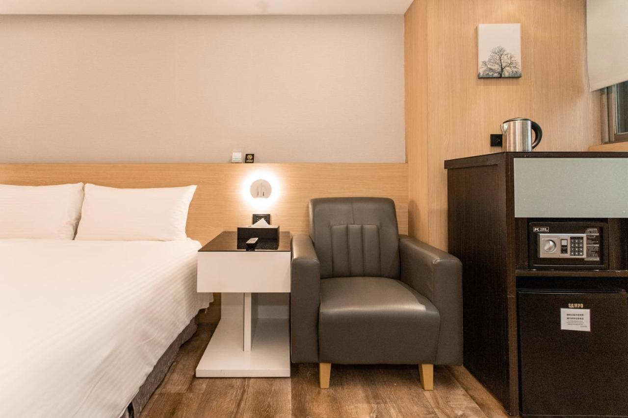 Hub Hotel Tucheng Eksteriør billede