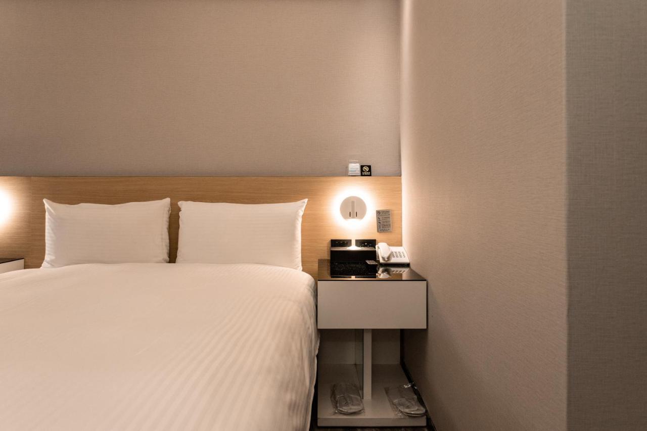 Hub Hotel Tucheng Eksteriør billede
