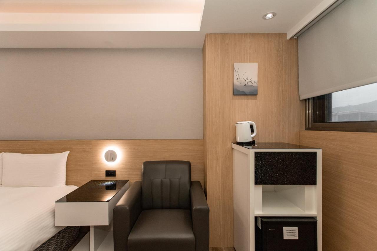 Hub Hotel Tucheng Eksteriør billede