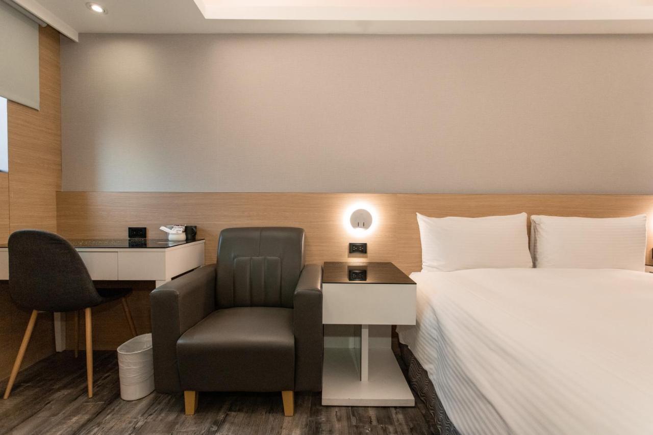 Hub Hotel Tucheng Eksteriør billede